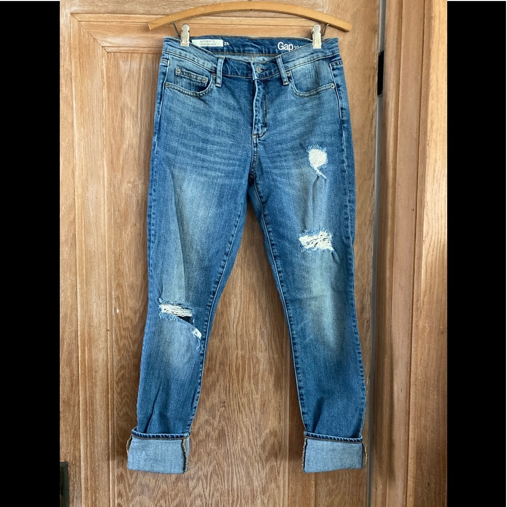 Gap Authentic True Skinny 27r
